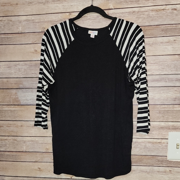 Lularoe Randy Top - Picture 1 of 3